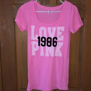 Pink Victoria’s Secret t shirt